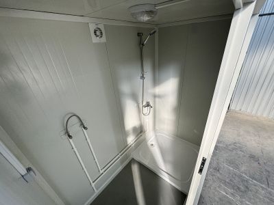 DUSCHE Sanitärcontainer